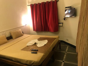 Отель Super Deluxe mansion stay In candolim  Velha Goa